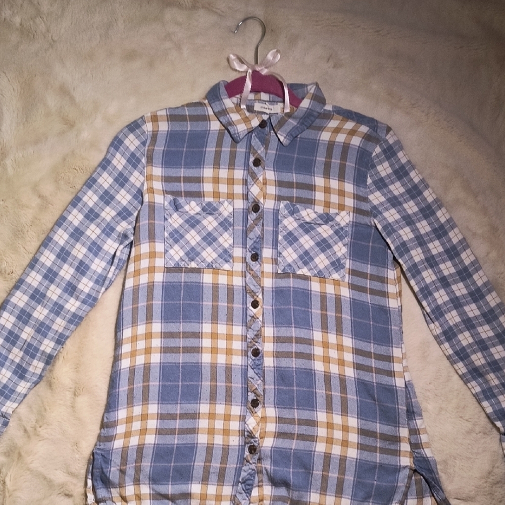 Blue And Yellow Flannel 💕
